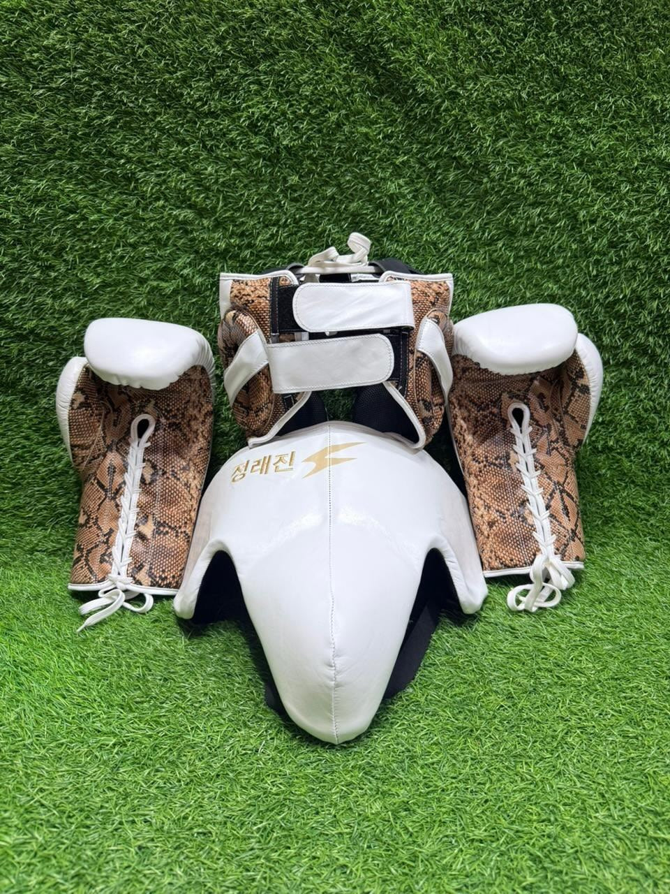 Bloodline Elite Sparring Kit - SNAKE PATTERN AND WHITE